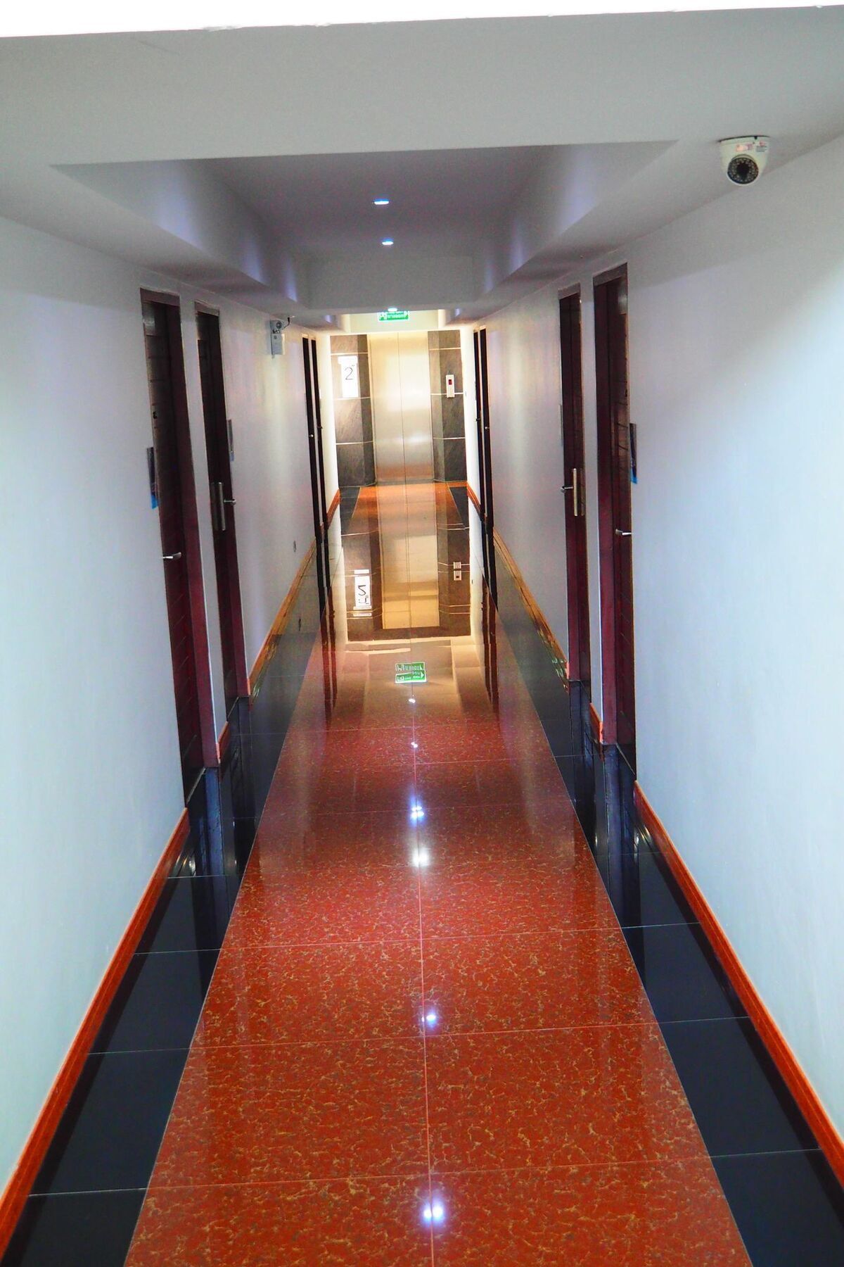 Blue Orchids Hotel Хат Яй Екстериор снимка